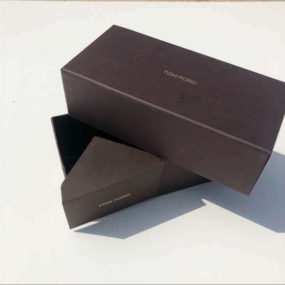 Tom Ford Sunglasses Box - Picture 2 of 2
